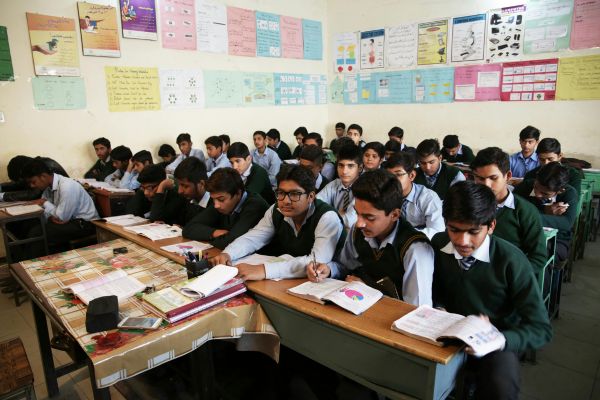 Students preparing with the CBSE Class 6 to Class 8 Exam Prep Pack by Arthsetu